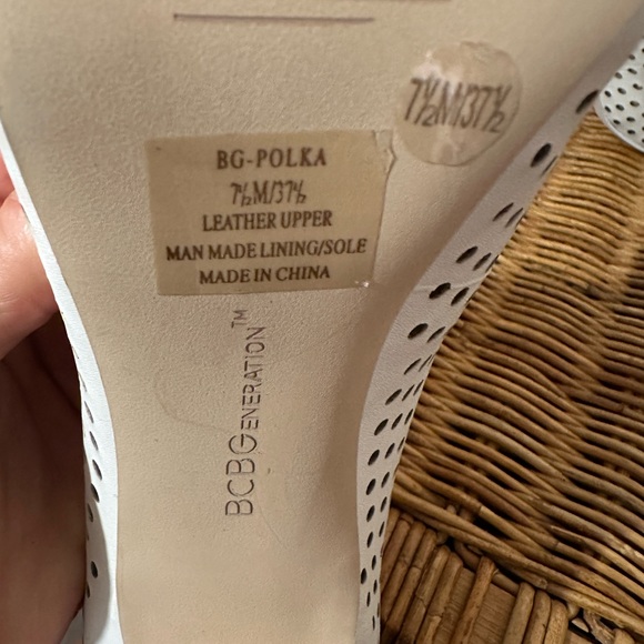 BCBG White Perforated Platform Heels - Picture 2 of 4